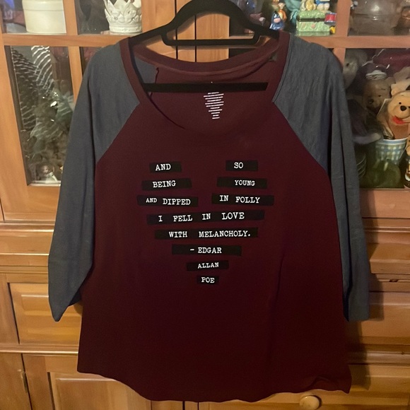 Torrid long sleeve - Picture 1 of 3